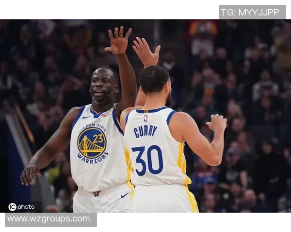 勇士与活塞精彩对决全场比赛录像回顾与精彩瞬间分析