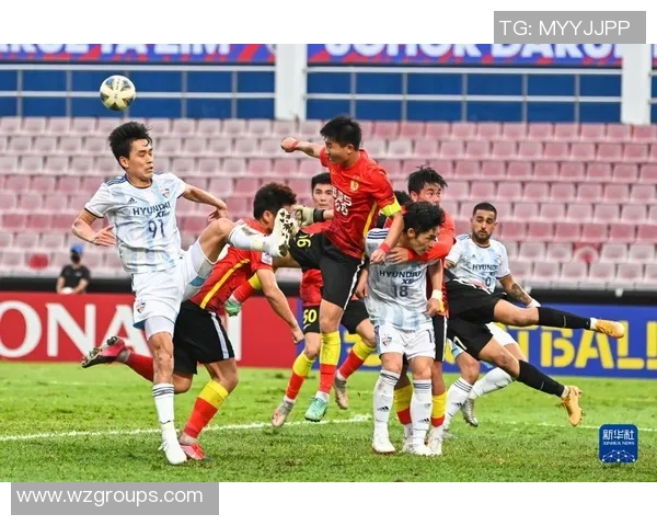 庆南队与蔚山现代队精彩对决集锦回顾展现足球魅力与激情瞬间