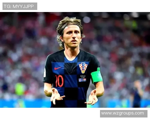 莫德里奇：从克罗地亚足球传奇到世界足坛的璀璨明星之路