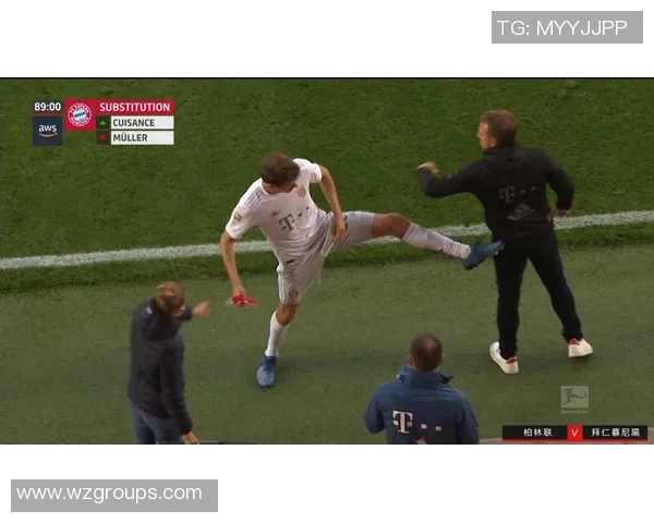 里昂与拜仁激战三回合精彩回顾与球迷热议分析